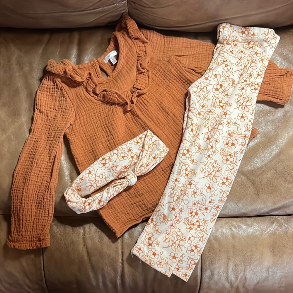 Girls Tahari Set